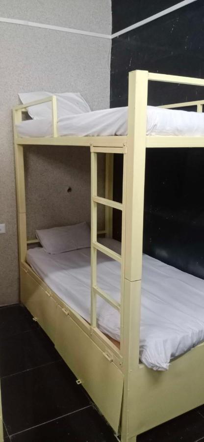 Hotel Mayura, Ankleshwar Eksteriør billede