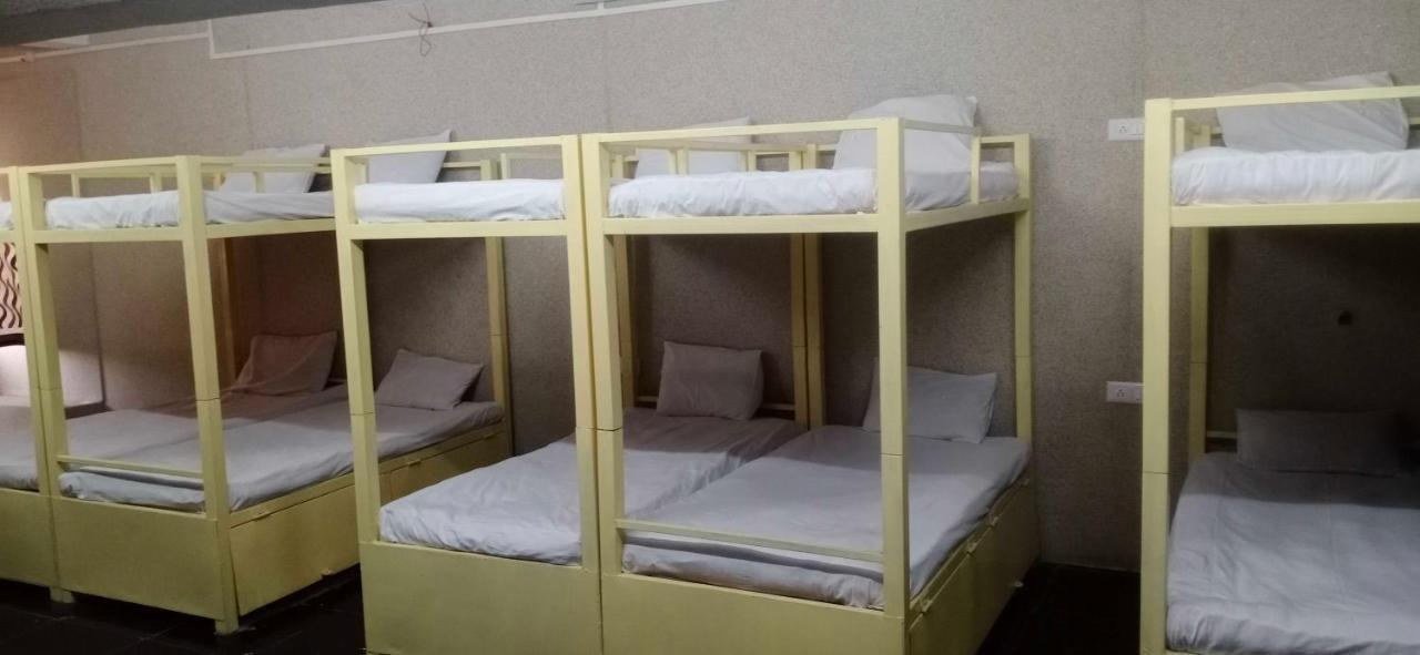 Hotel Mayura, Ankleshwar Eksteriør billede